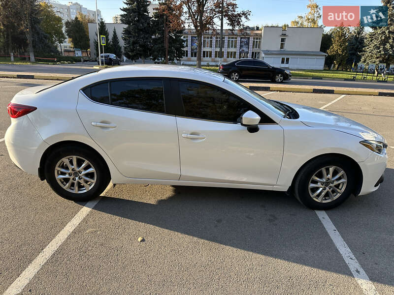 Седан Mazda 3 2016 в Киеве фото 7 Седан Mazda 3 2016 в Киеве