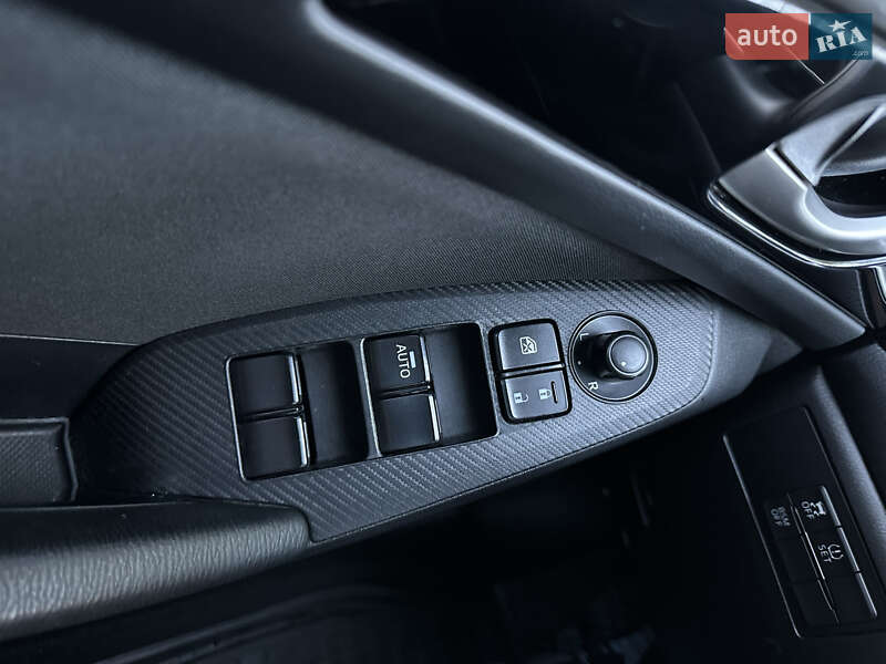 Седан Mazda 3 2016 в Киеве фото 17 Седан Mazda 3 2016 в Киеве
