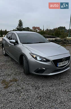 Седан Mazda 3 2016 в Миколаєві