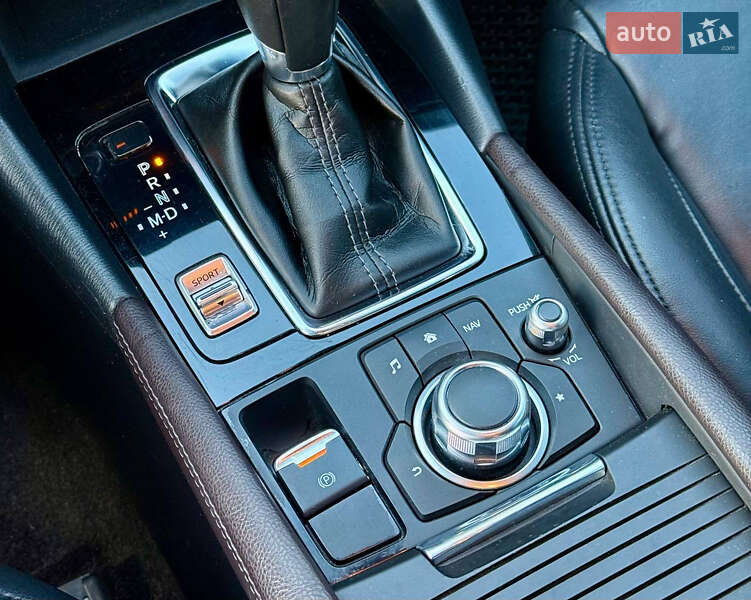 Седан Mazda 3 2017 в Києві фото 26 Седан Mazda 3 2017 в Києві