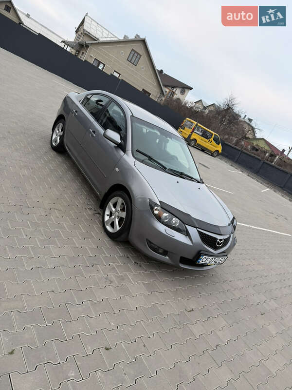 Хэтчбек Mazda 3 2004 в Черновцах