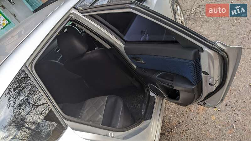 Хэтчбек Mazda 3 2004 в Харькове фото 16 Хэтчбек Mazda 3 2004 в Харькове