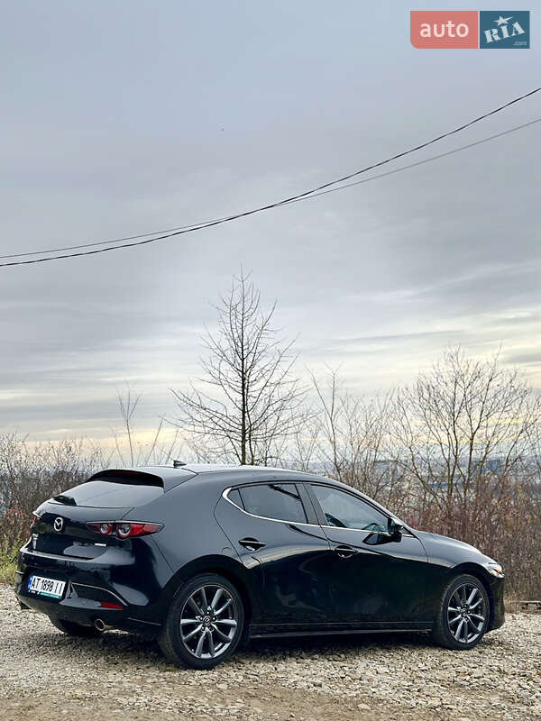 Хетчбек Mazda 3 2019 в Івано-Франківську