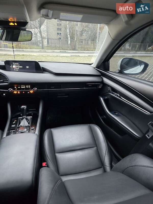Седан Mazda 3 2021 в Коломые