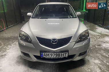 Хетчбек Mazda 3 2004 в Звягелі