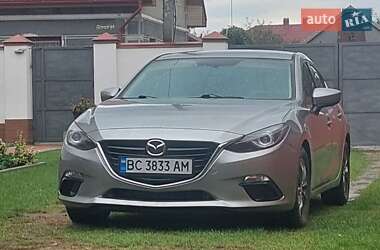 Седан Mazda 3 2015 в Львові