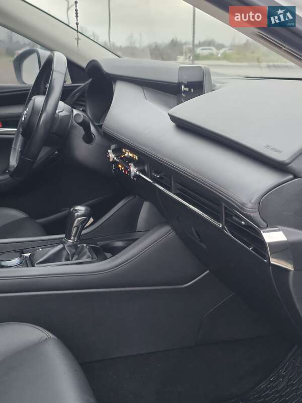 Седан Mazda 3 2021 в Коломые