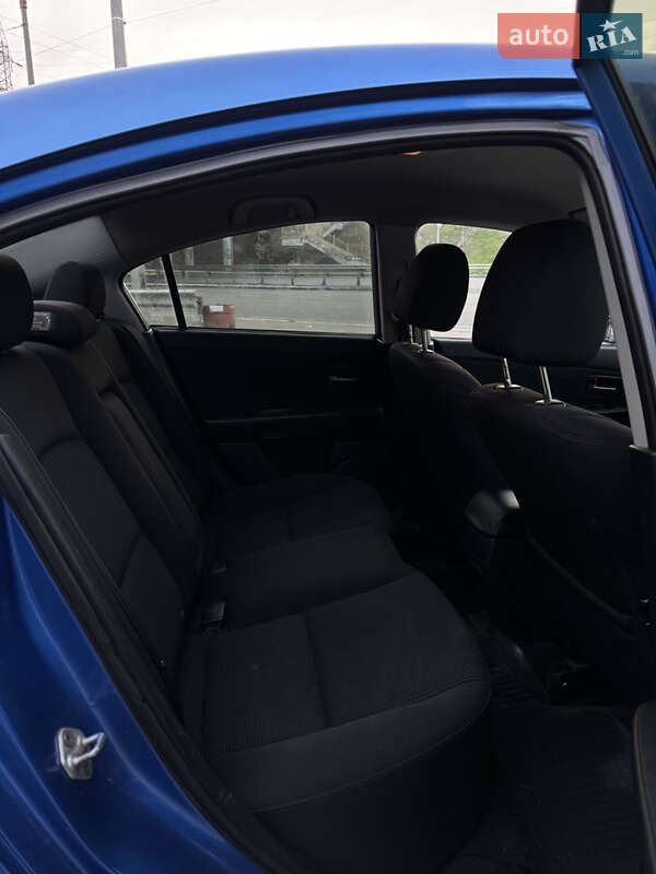 Седан Mazda 3 2004 в Одессе