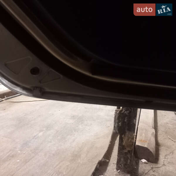 Седан Mazda 3 2008 в Николаеве