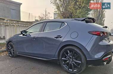 Хетчбек Mazda 3 2021 в Харкові