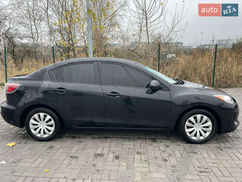 Седан Mazda 3 2013 в Дніпрі фото 5 Седан Mazda 3 2013 в Дніпрі