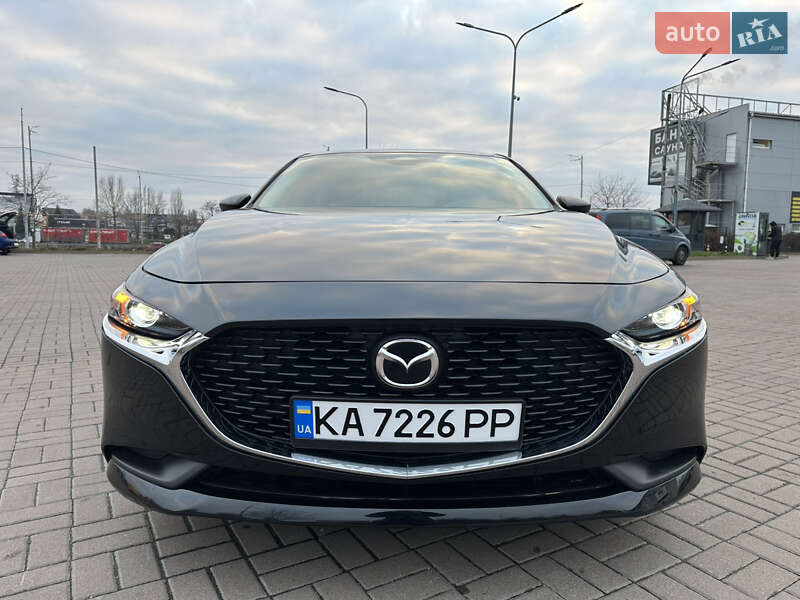 Седан Mazda 3 2024 в Киеве фото 5 Седан Mazda 3 2024 в Киеве
