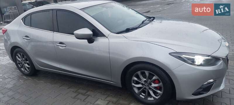 Седан Mazda 3 2015 в Львове фото 3 Седан Mazda 3 2015 в Львове
