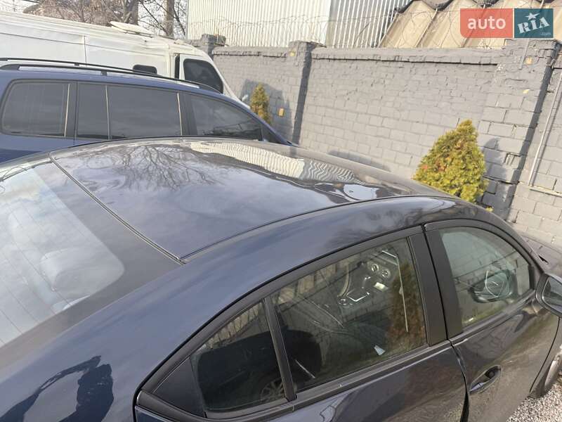 Седан Mazda 3 2014 в Києві