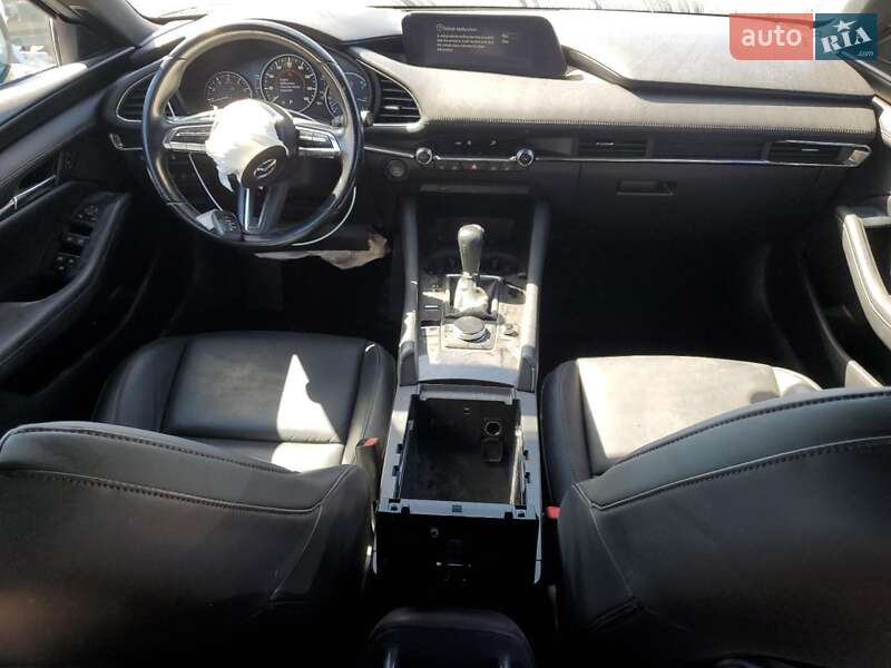 Хетчбек Mazda 3 2021 в Запоріжжі