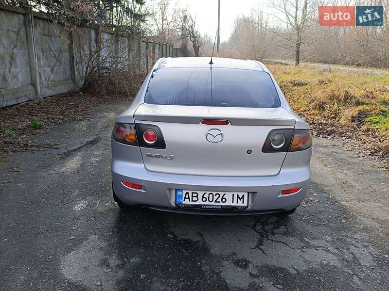 Седан Mazda 3 2006 в Сквирі