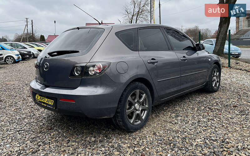 Хэтчбек Mazda 3 2006 в Коломые