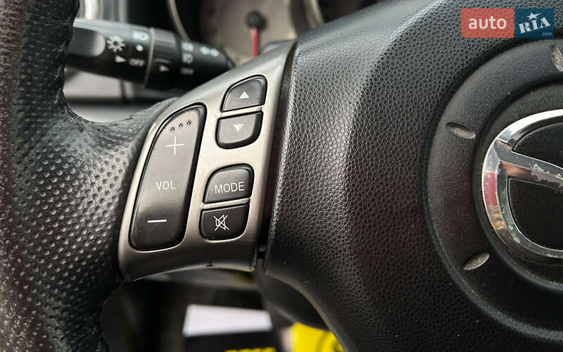 Хэтчбек Mazda 3 2006 в Коломые