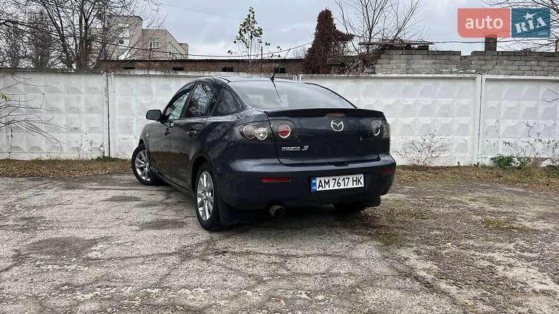 Седан Mazda 3 2008 в Киеве