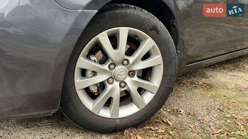 Седан Mazda 3 2008 в Киеве