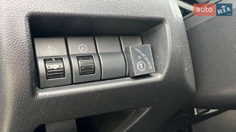 Седан Mazda 3 2008 в Киеве