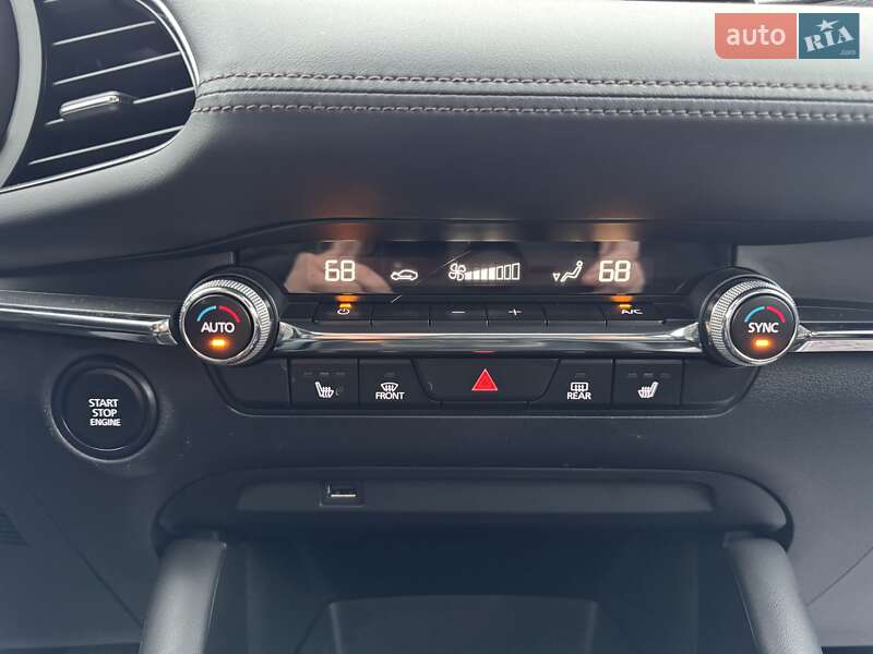 Хэтчбек Mazda 3 2019 в Днепре