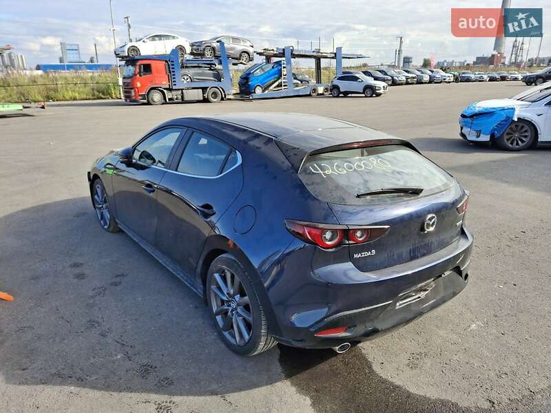 Хетчбек Mazda 3 2022 в Києві