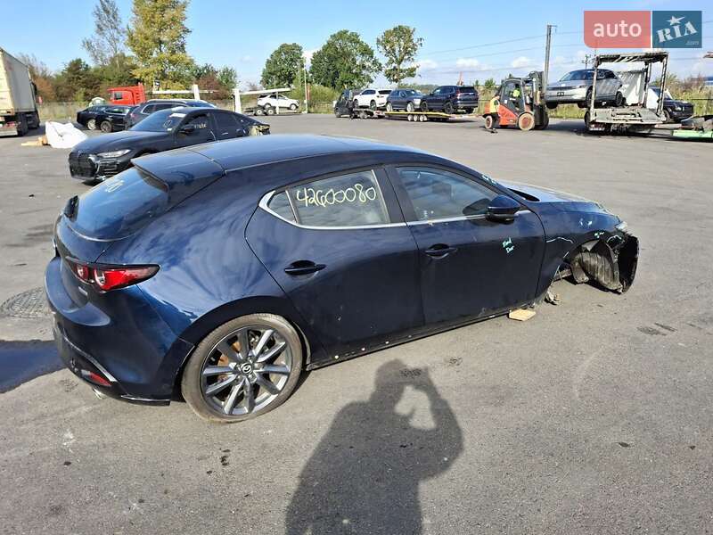 Хетчбек Mazda 3 2022 в Києві