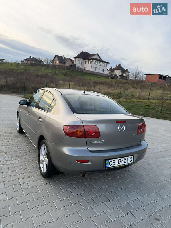 Хэтчбек Mazda 3 2004 в Черновцах
