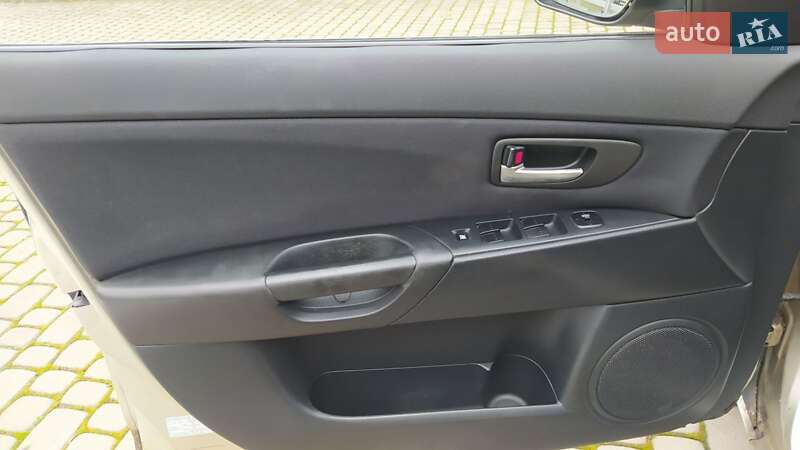 Хэтчбек Mazda 3 2004 в Львове фото 8 Хэтчбек Mazda 3 2004 в Львове