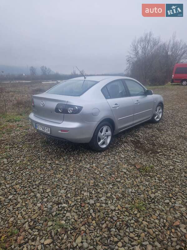 Седан Mazda 3 2004 в Тячеве фото 4 Седан Mazda 3 2004 в Тячеве