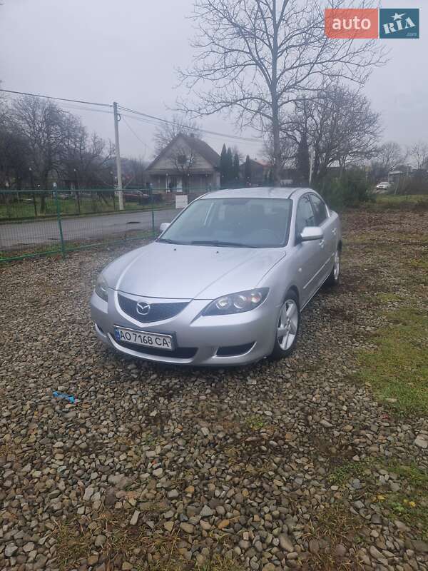 Mazda 3 2004 Mazda 3 2004