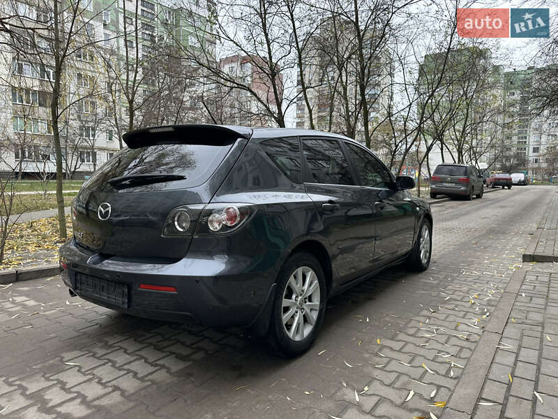 Седан Mazda 3 2007 в Сумах