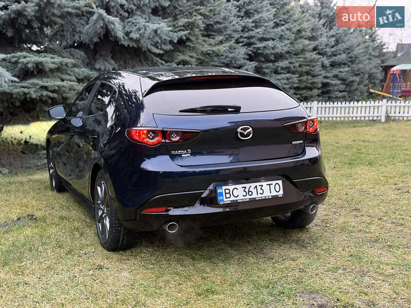 Хэтчбек Mazda 3 2019 в Киеве