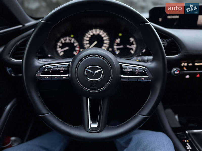 Хэтчбек Mazda 3 2019 в Киеве