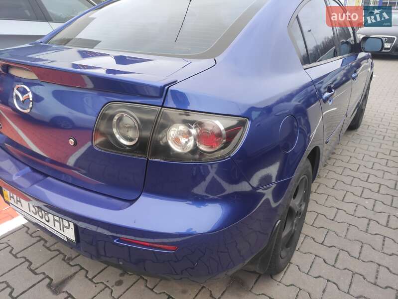 Седан Mazda 3 2008 в Києві