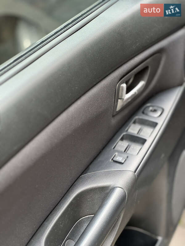 Седан Mazda 3 2006 в Одессе