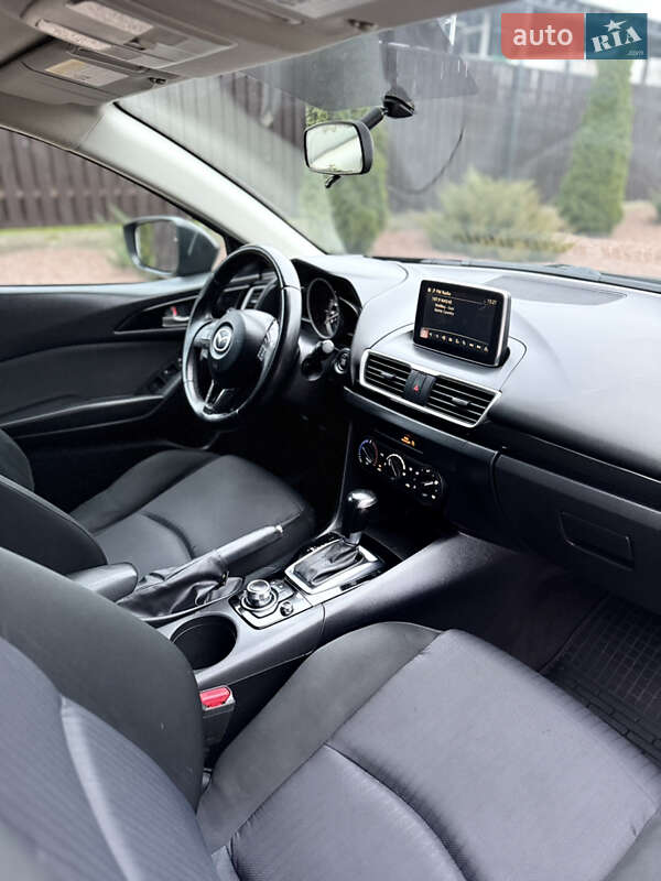 Хетчбек Mazda 3 2015 в Києві
