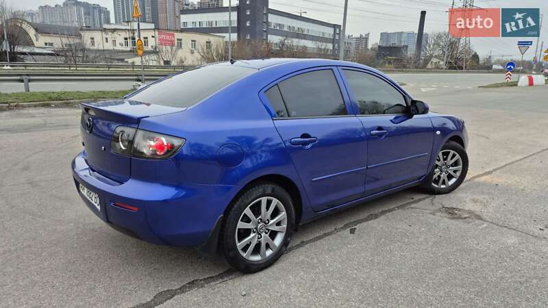 Седан Mazda 3 2006 в Києві