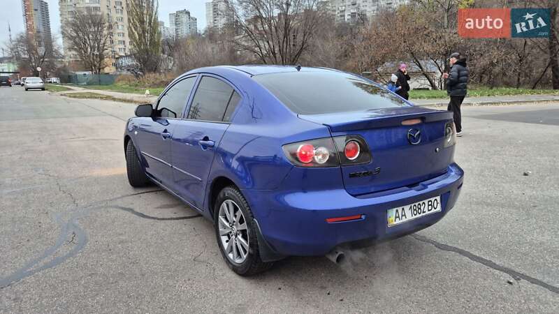 Седан Mazda 3 2006 в Києві