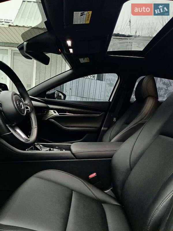 Хетчбек Mazda 3 2021 в Дніпрі