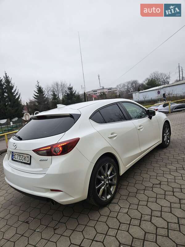 Хетчбек Mazda 3 2018 в Львові фото 6 Хетчбек Mazda 3 2018 в Львові