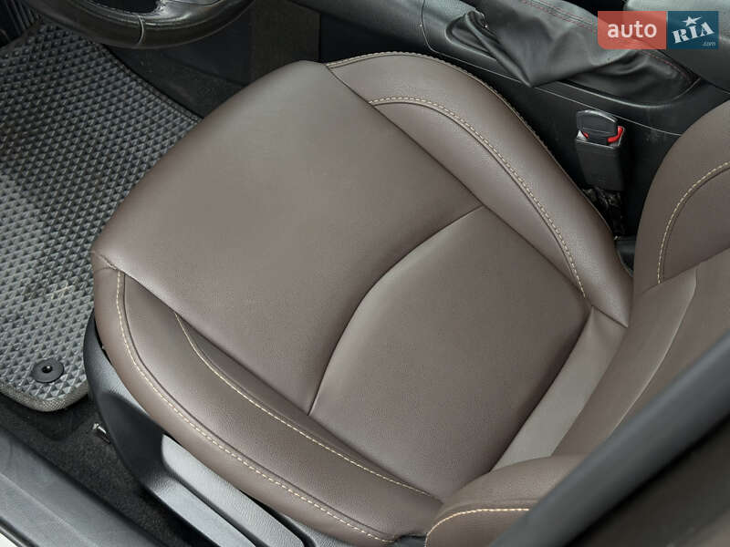 Хетчбек Mazda 3 2014 в Тернополі