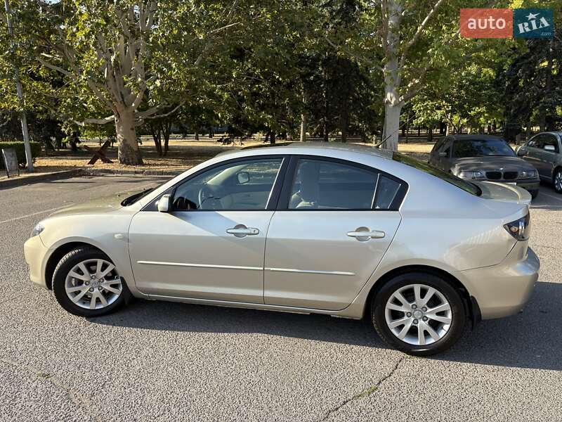 Седан Mazda 3 2007 в Одесі