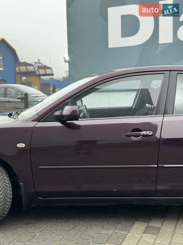 Седан Mazda 3 2007 в Тернополі