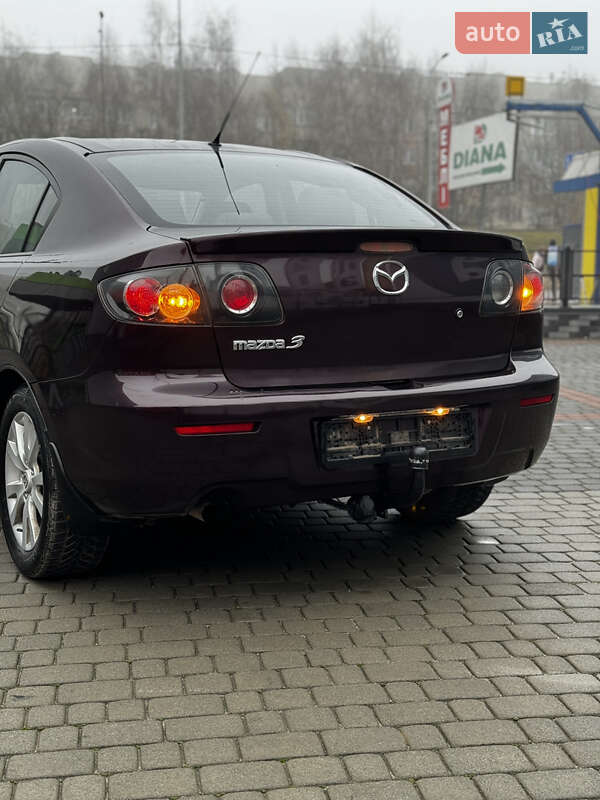 Седан Mazda 3 2007 в Тернополі