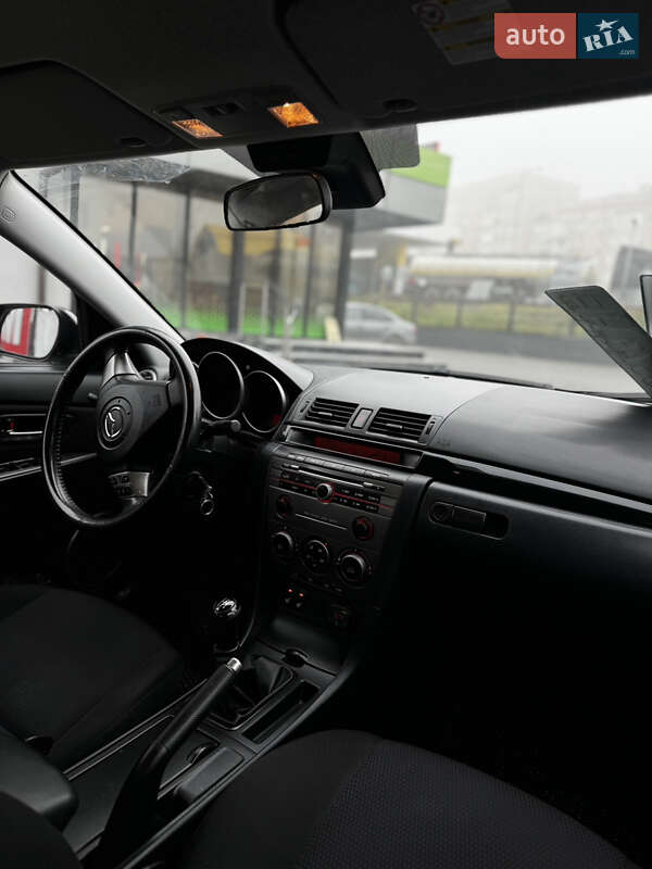 Седан Mazda 3 2007 в Тернополі