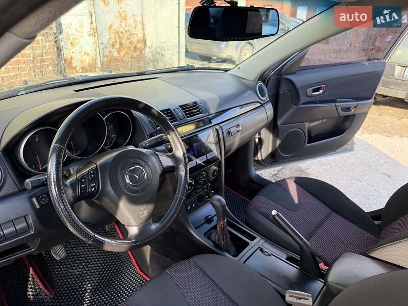 Седан Mazda 3 2005 в Сумах