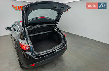 Хэтчбек Mazda 3 2014 в Киеве