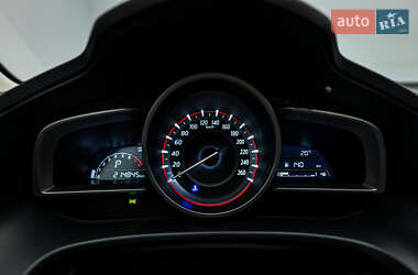 Хэтчбек Mazda 3 2014 в Киеве